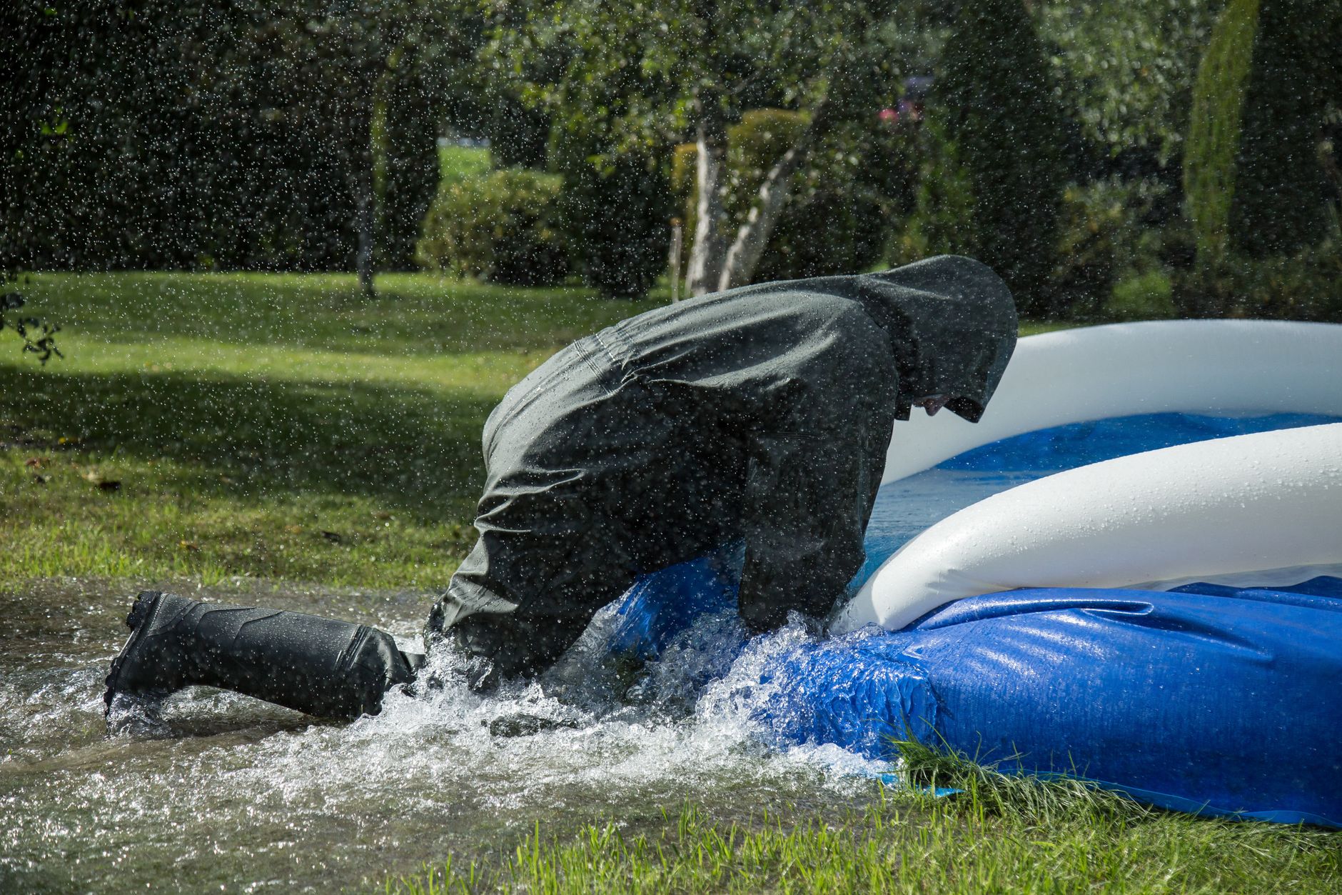 Réparation dégât des eaux équipe à Cergy